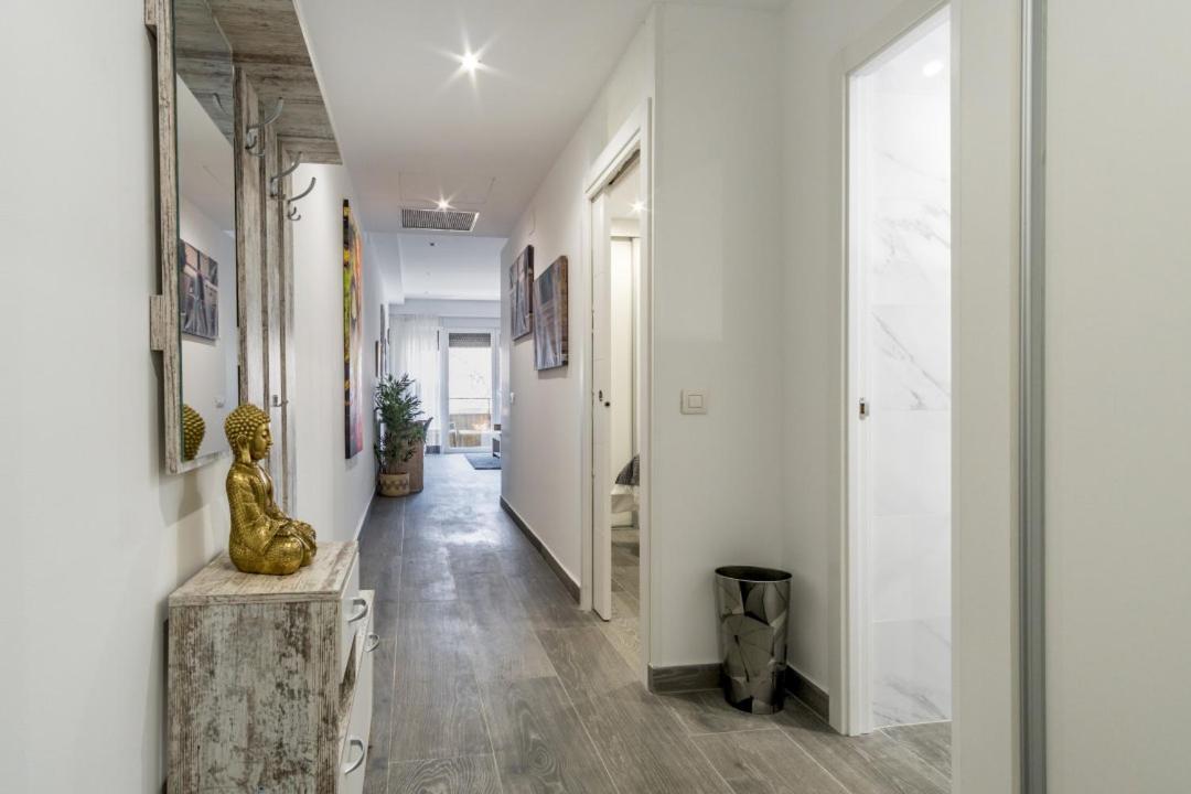 Brigth- Pool Parking-1bd 1bth-prado Appartamento